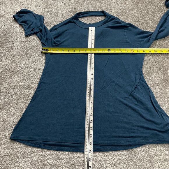 Mossimo Blouse Women Large Blue Long Sleeve Crew Neck Back Hole Stretch Soft Top - Picture 6 of 8